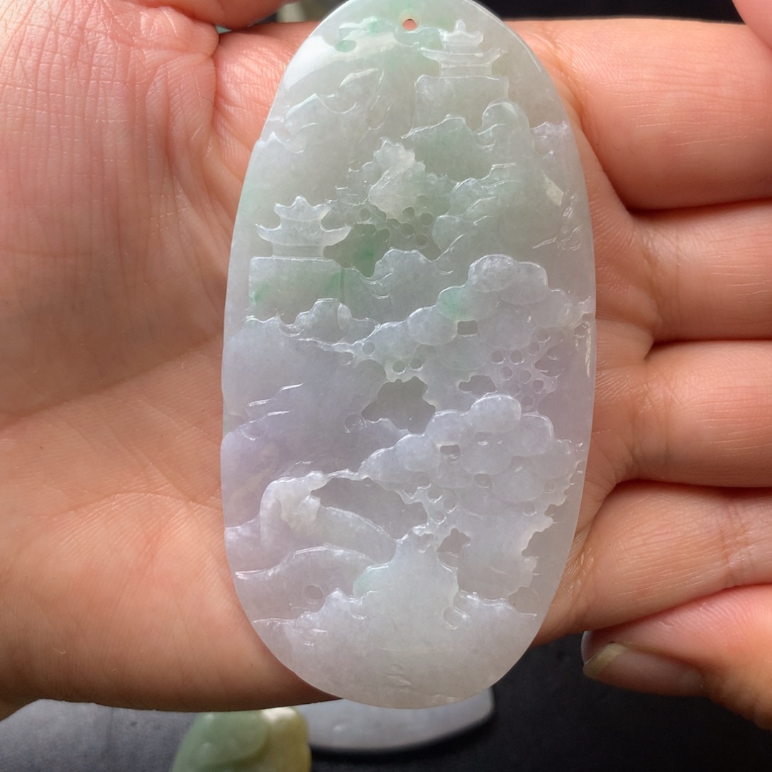 翡翠未镶嵌颈饰翡翠首饰