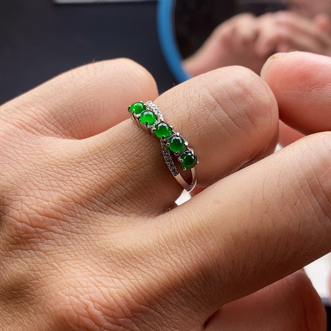 银S925镶嵌戒指翡翠戒指