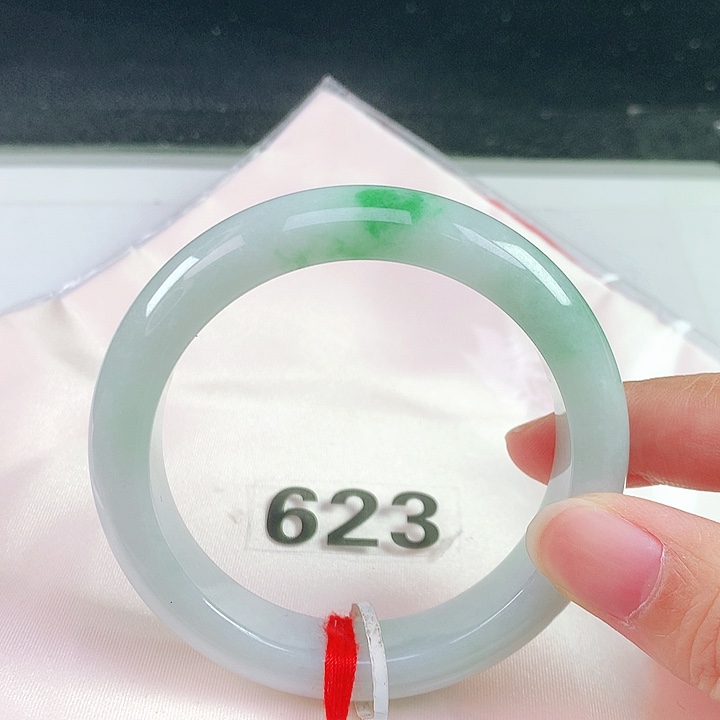 未镶嵌手镯翡翠翡翠手镯