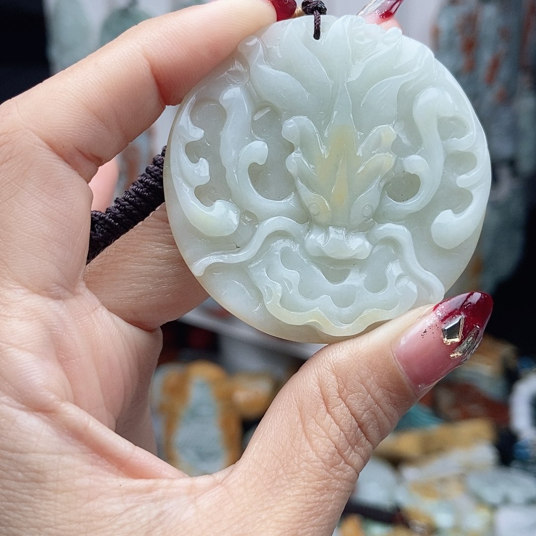 翡翠颈饰14K金镶嵌翡翠