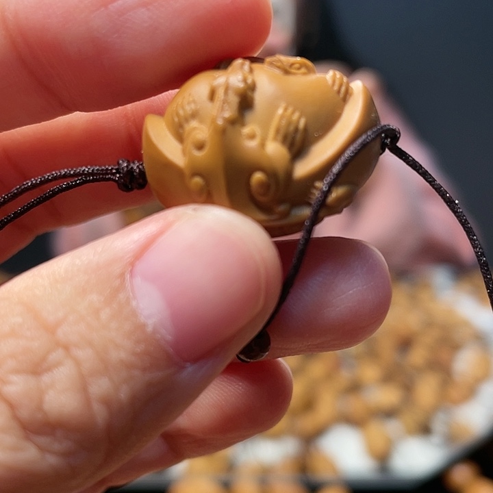 橄榄核吊坠橄榄核