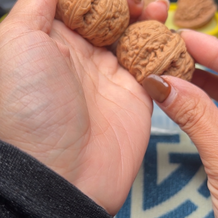 吊坠桃核文玩玉尊