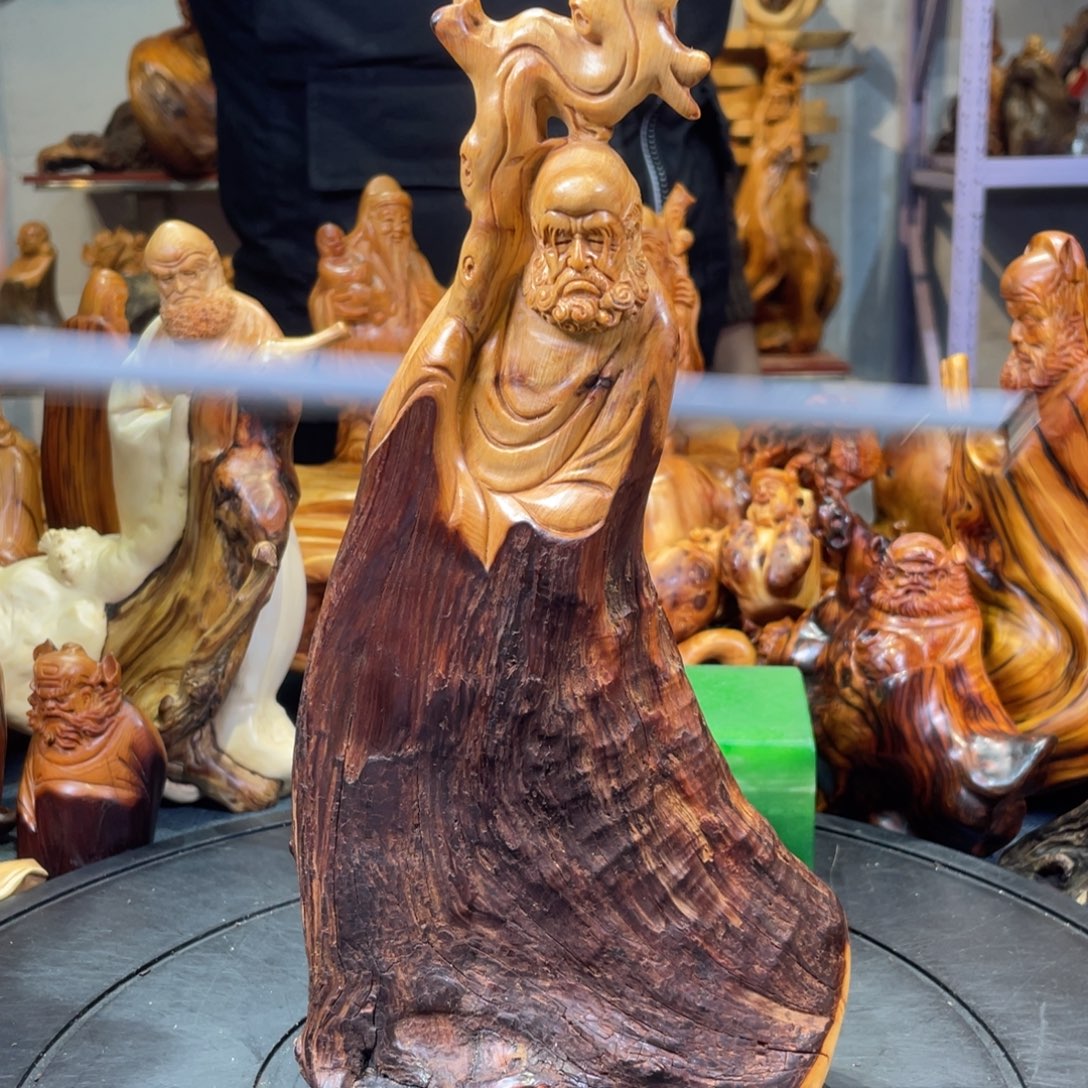 柏木（崖柏）。。。。。。。