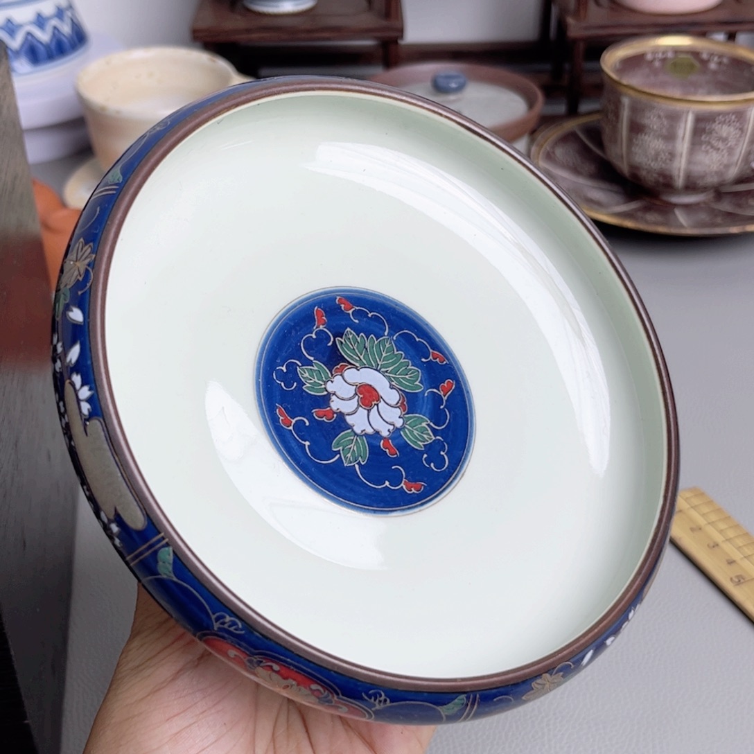 瓷片欢迎光临美桃儿～