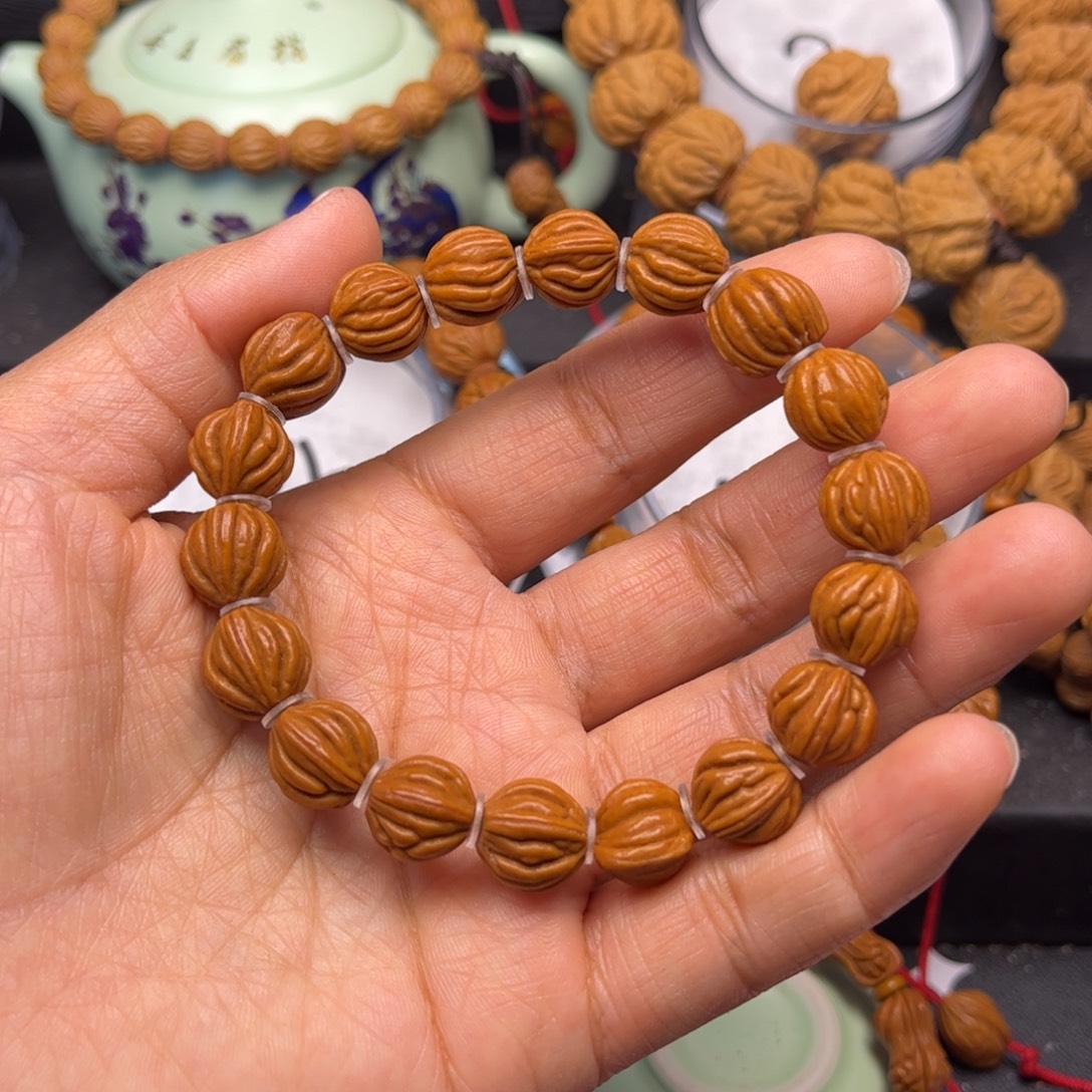 吊坠桃核龙纹桃核