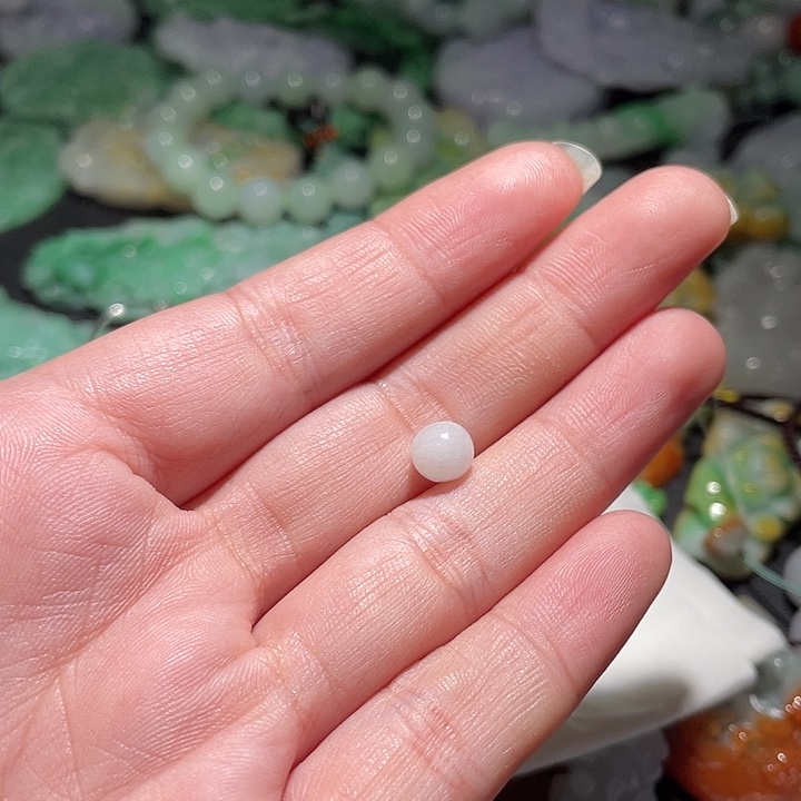 颈饰未镶嵌翡翠雨***想天