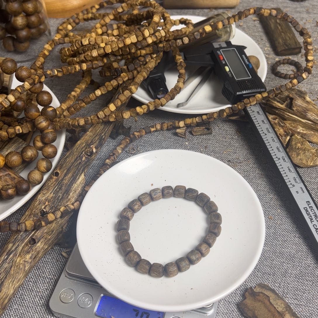 沉香碎屑沉香随型串串7克