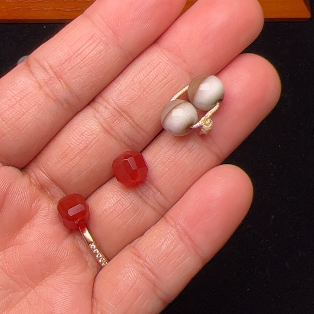 杰***哥玛瑙/玉髓未镶嵌配饰