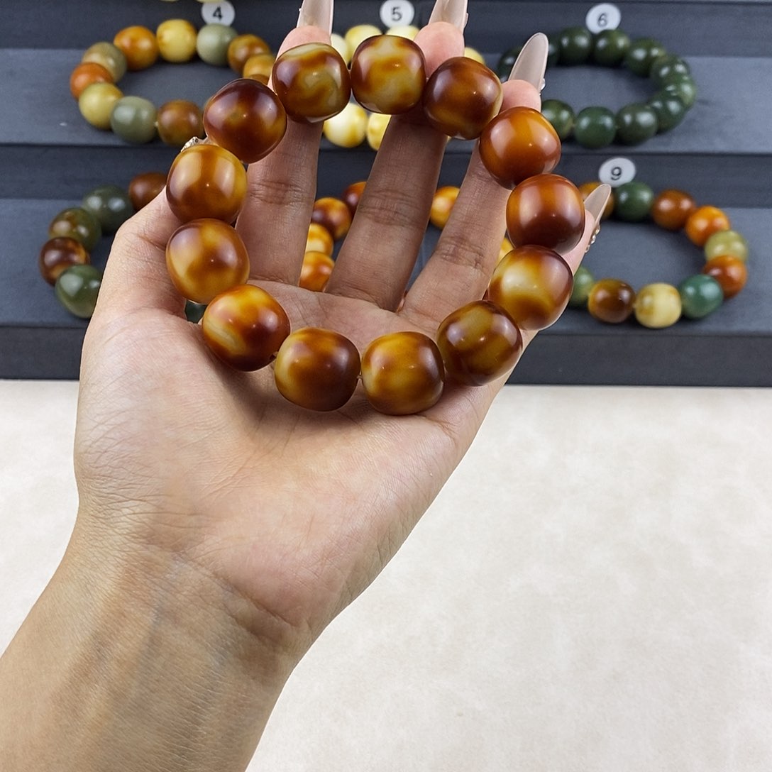 菩提根/象牙果手串仙****全品无暇卡18