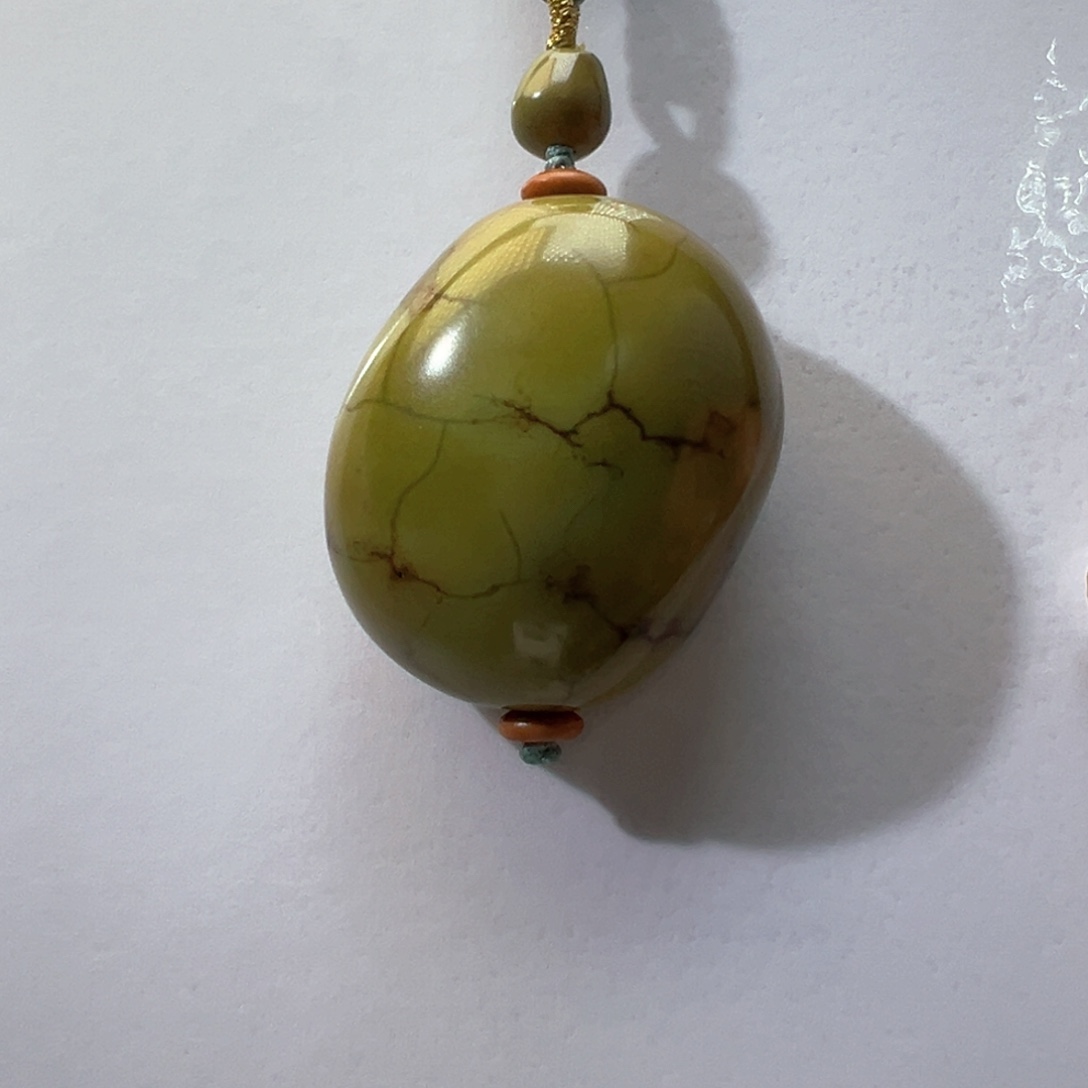 绿松石未镶嵌挂件