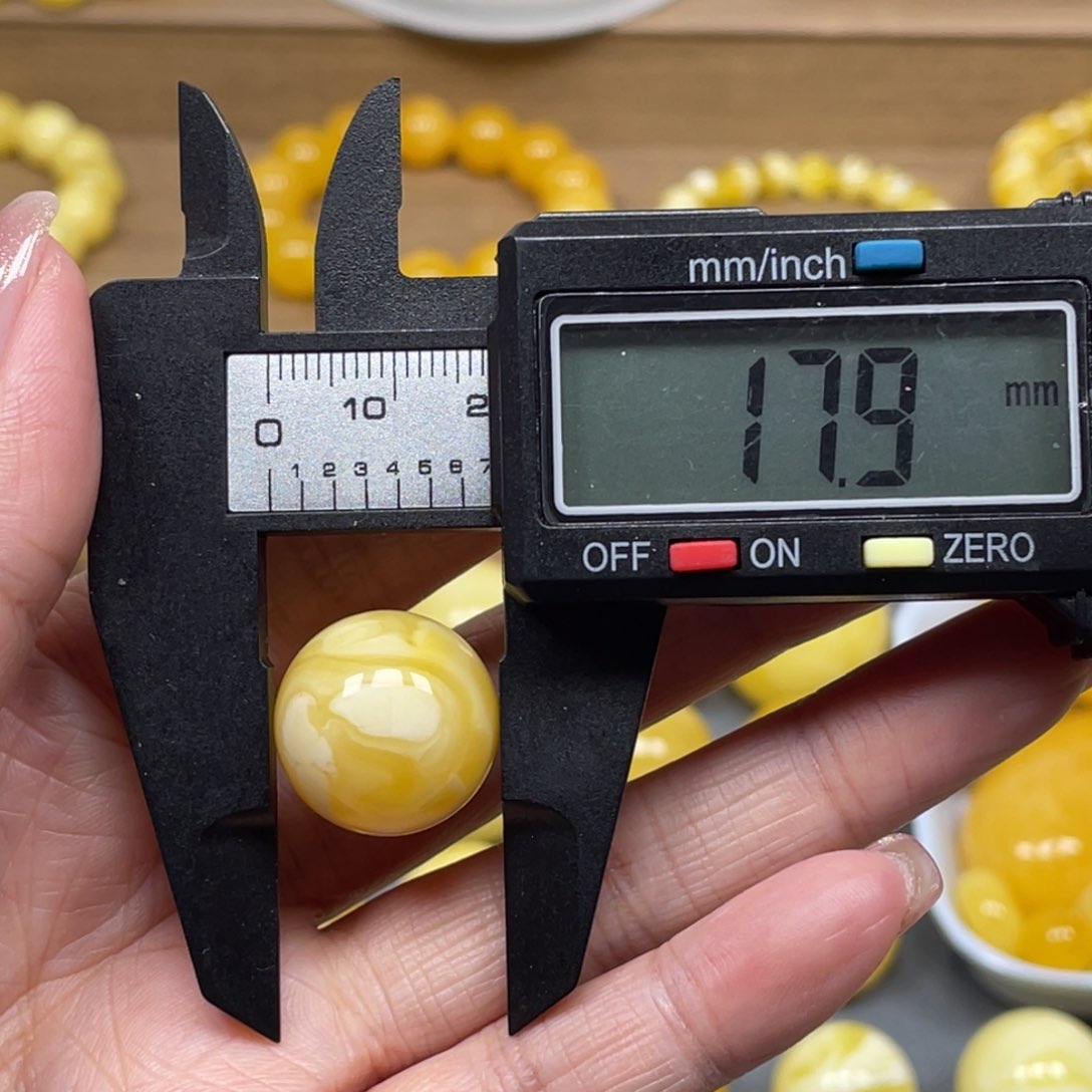 蜜蜡裸石未镶嵌1**3天然