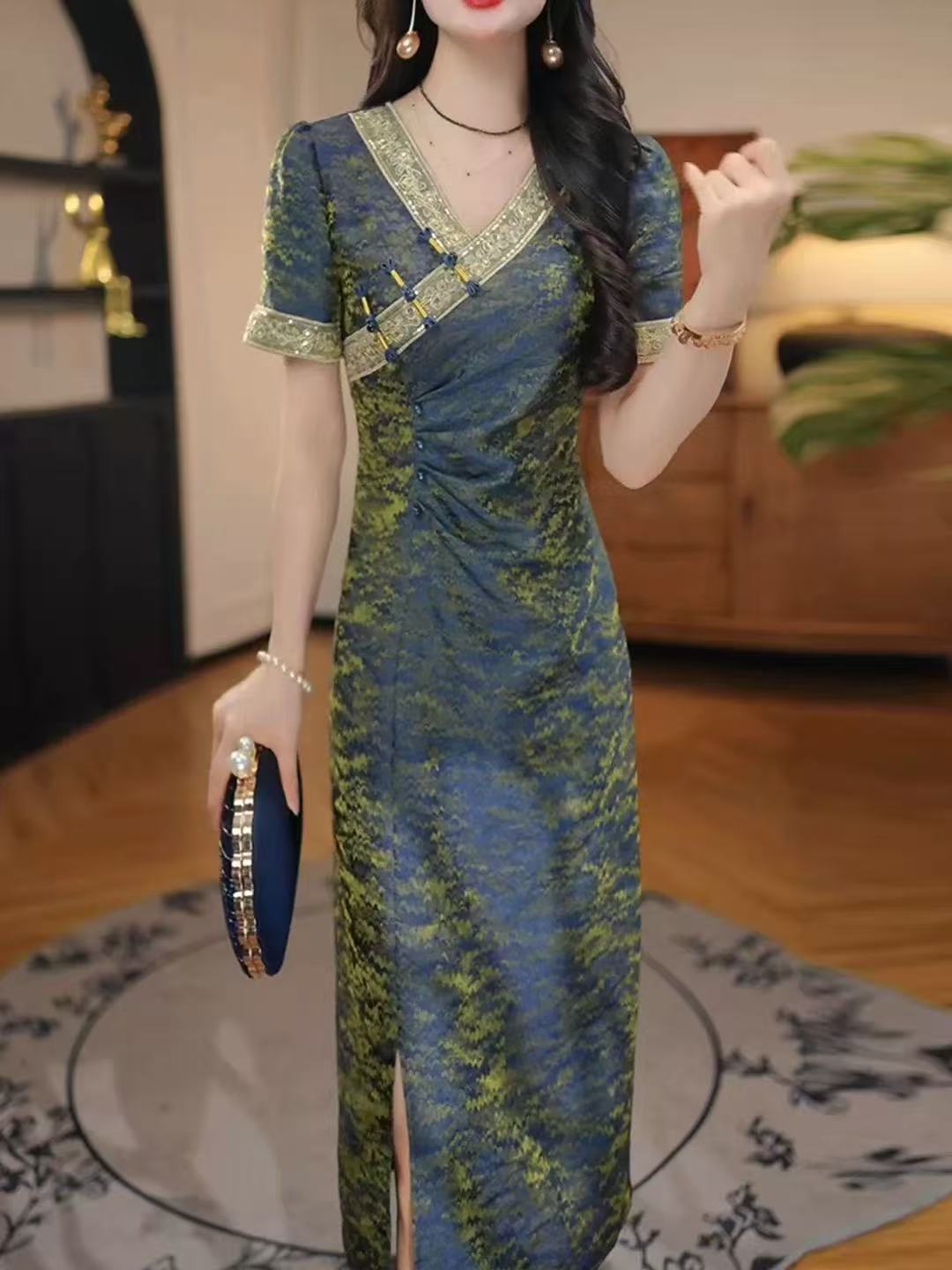 F316蕾丝显瘦气质绿色夏季复古法式中长款时尚收腰中式修身日常