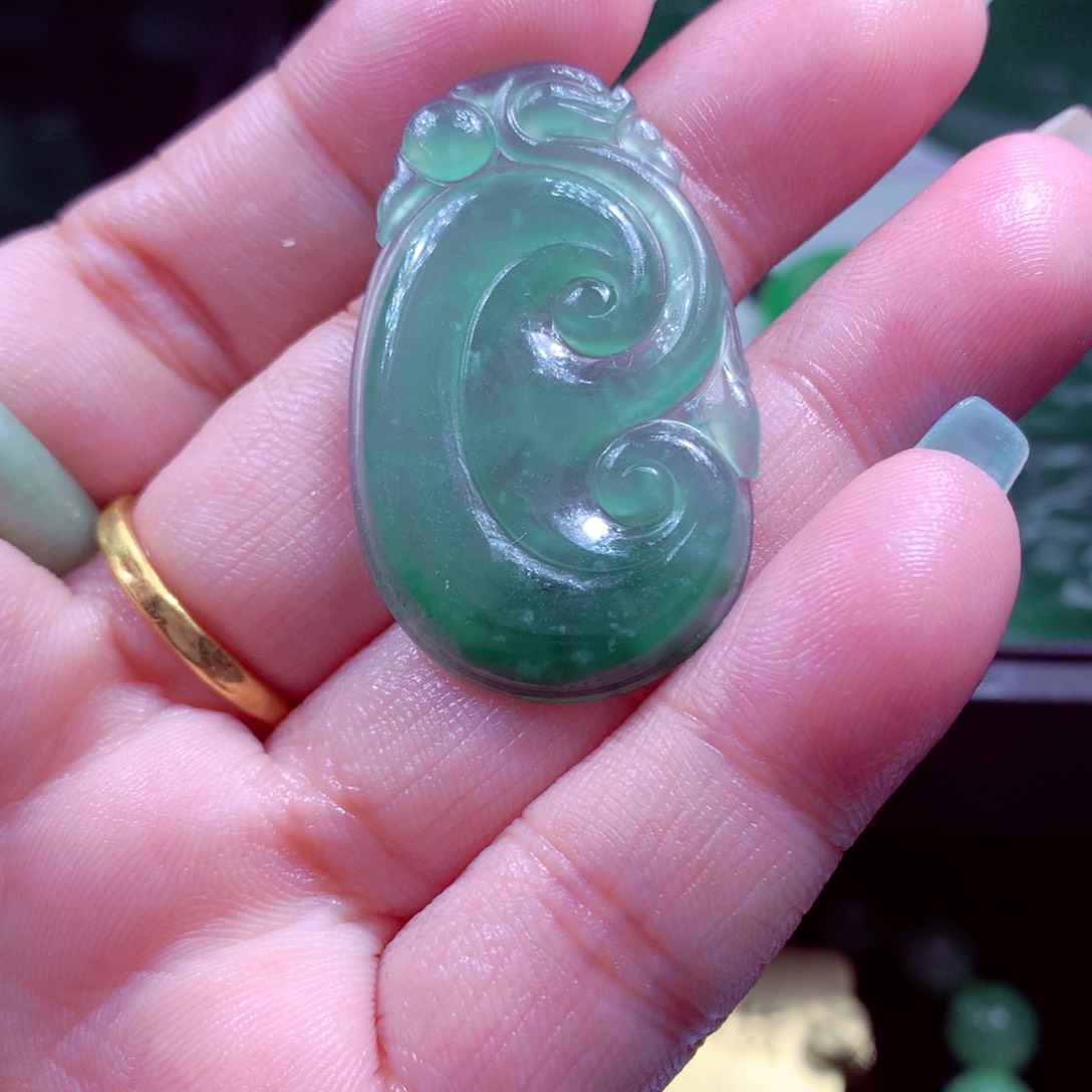 定制翡翠未镶嵌天然缅甸翡翠A货毛货挂件 