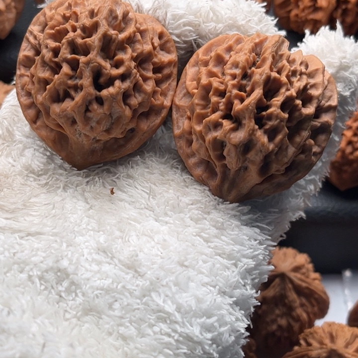 把件文玩核桃红皮官帽42