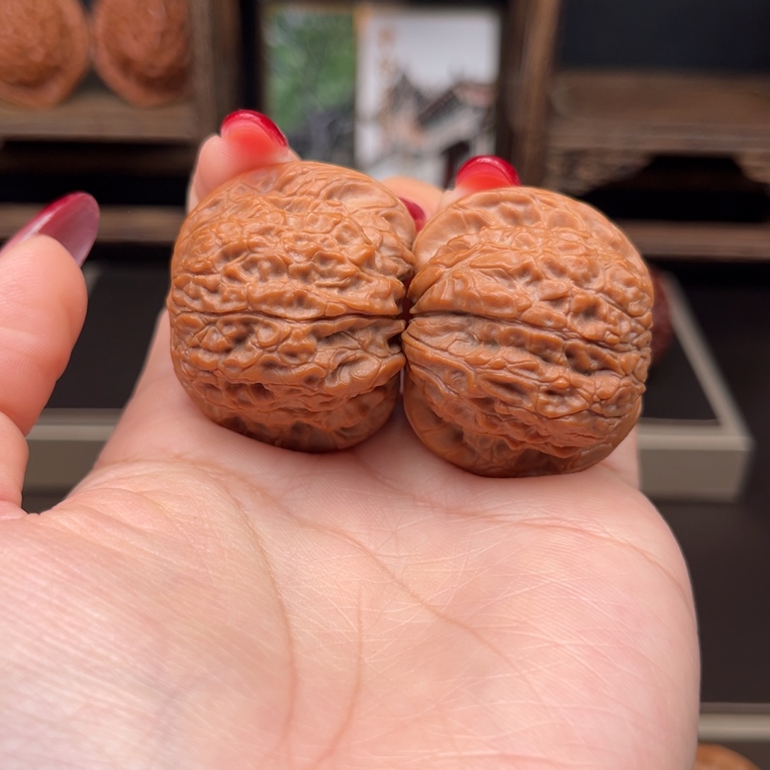 吊坠桃核平谷野生原树血麒麟