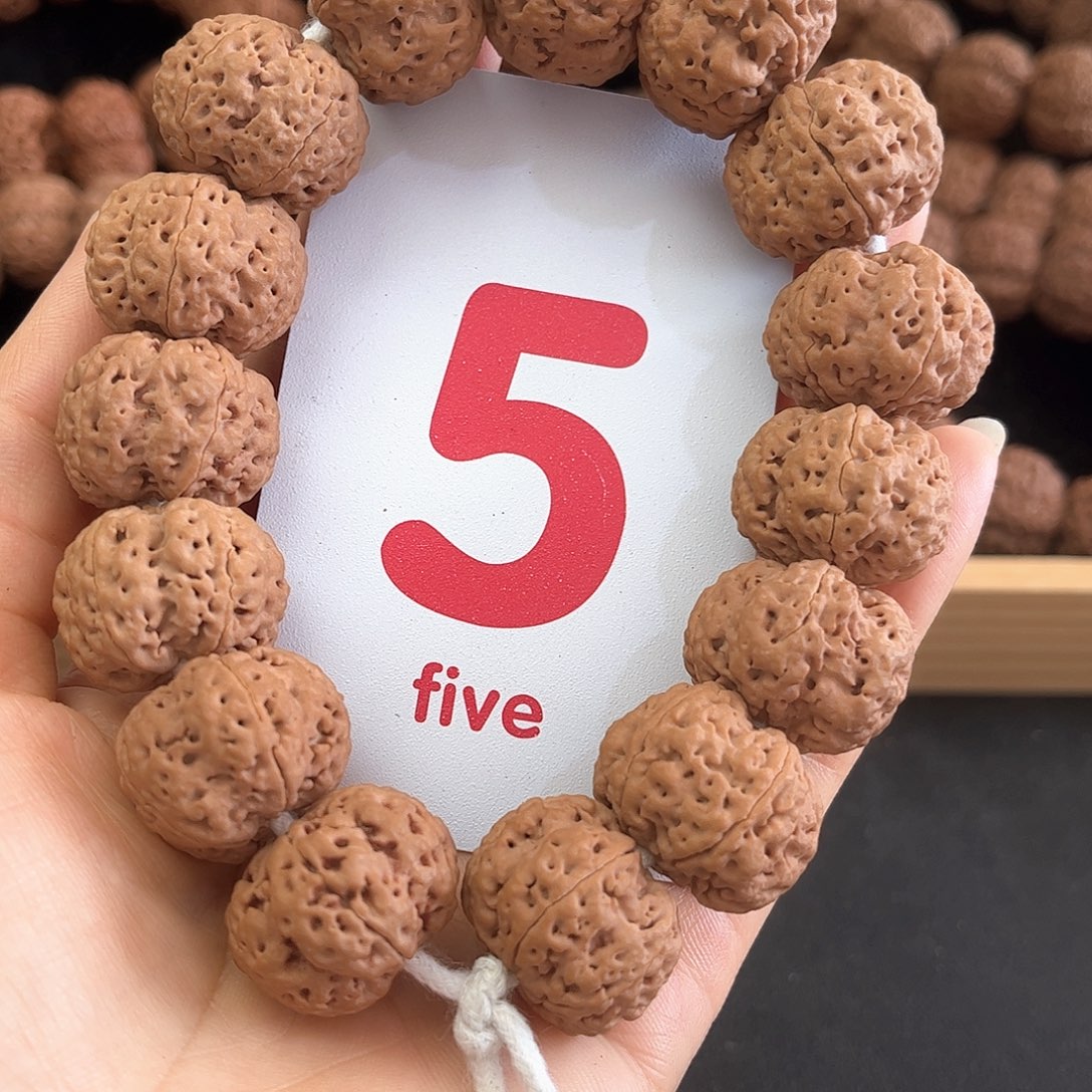 金刚菩提吊坠梅花蜂王23