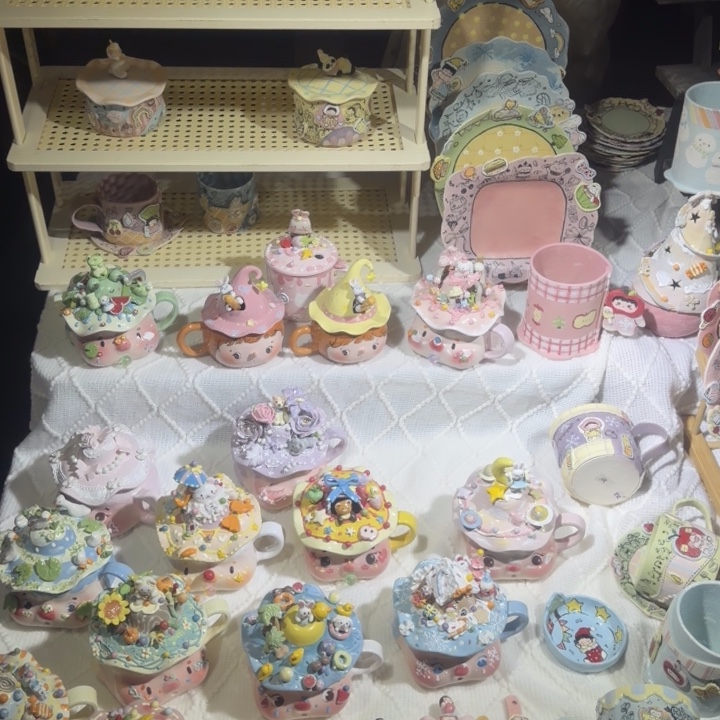 意陶手作创意集市陶瓷摊位