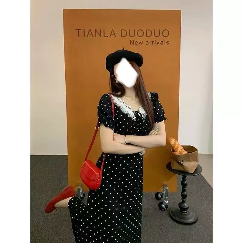 怡尔家大码泡泡袖波点娃娃领连衣裙黑色长裙法式显瘦复古时尚