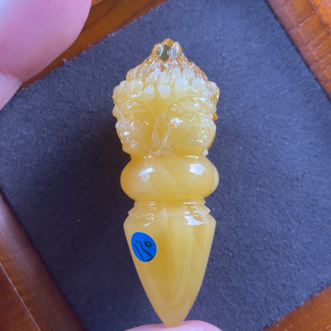 琥珀颈饰未镶嵌蜜蜡吊坠