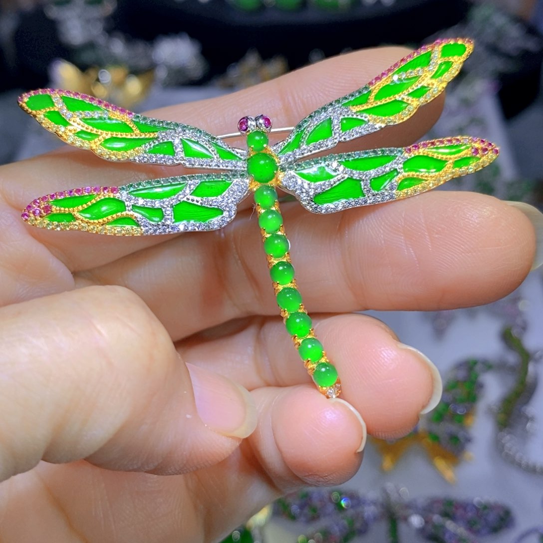 翡翠颈饰银S925镶嵌天然翡翠