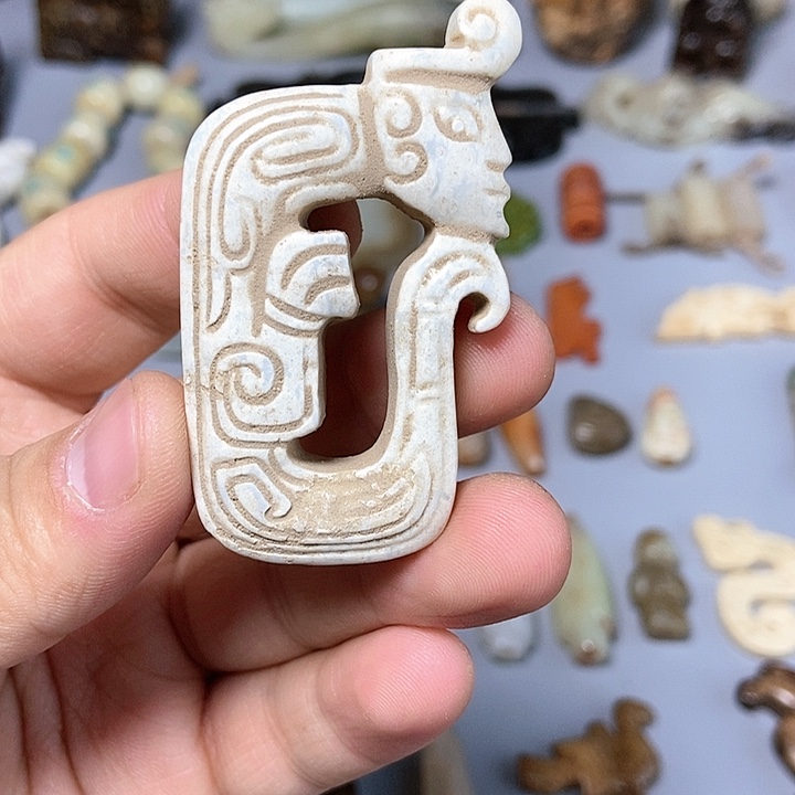 和田玉未镶嵌颈饰101