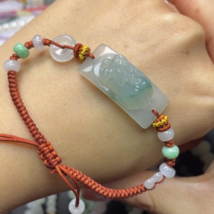 翡翠未镶嵌手绳78899999