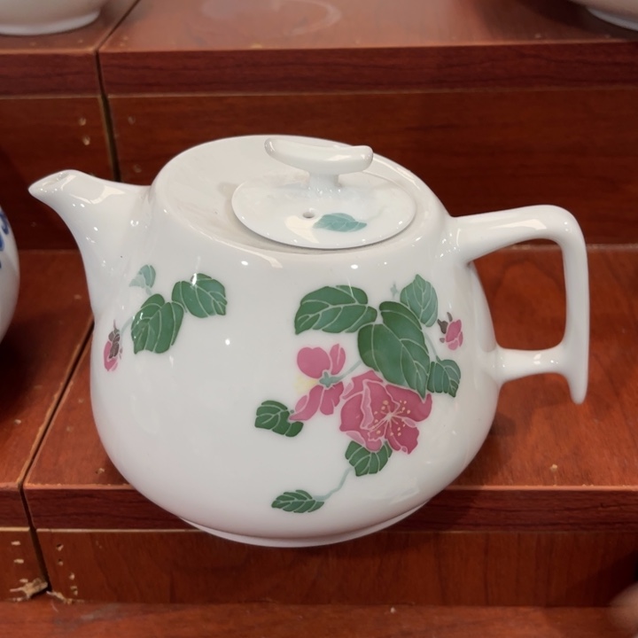 醴陵高温瓷手绘450毫升微瑕