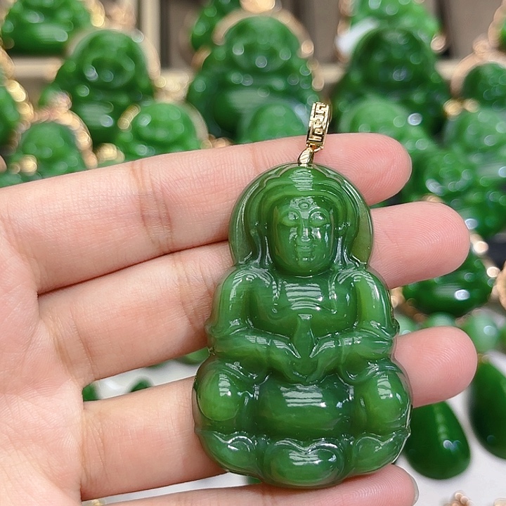 和田玉（碧玉）颈饰18K金镶嵌