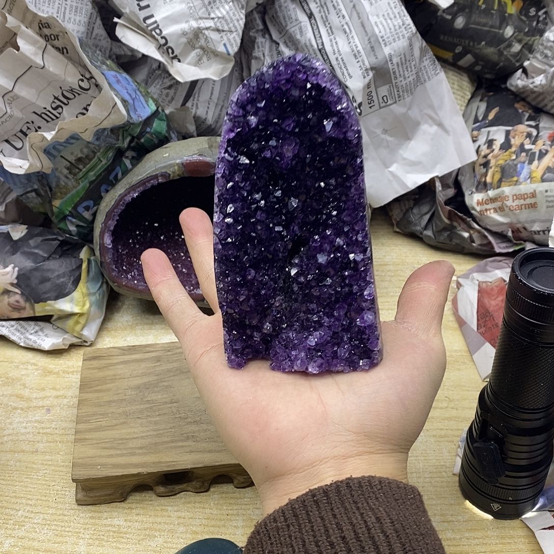 大型摆件（非配饰）未镶嵌水晶