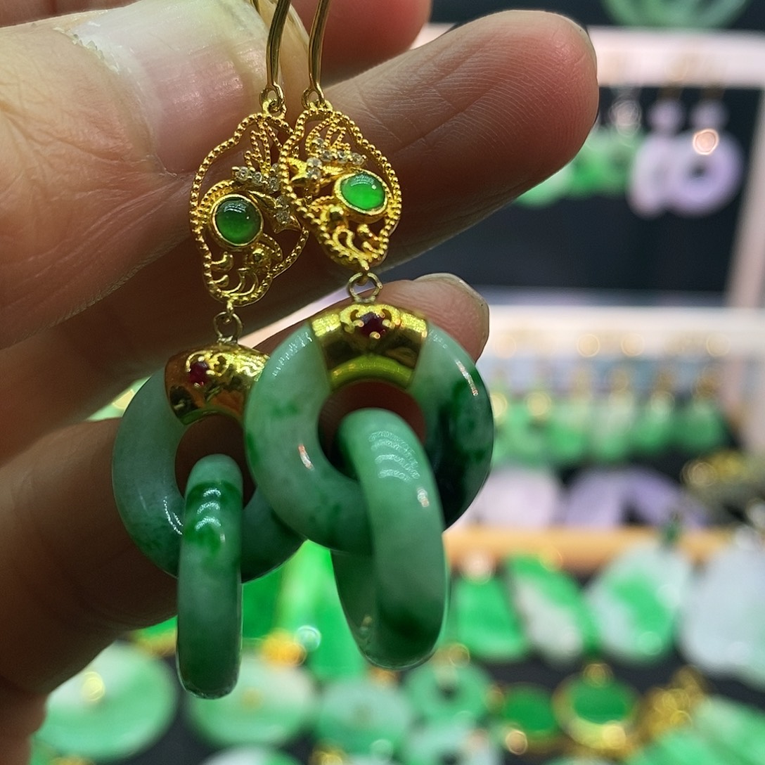 ****️翡翠18K金镶嵌耳饰耳饰