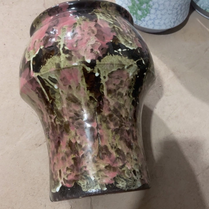 紫砂花盆口径20高度32一只瑕疵