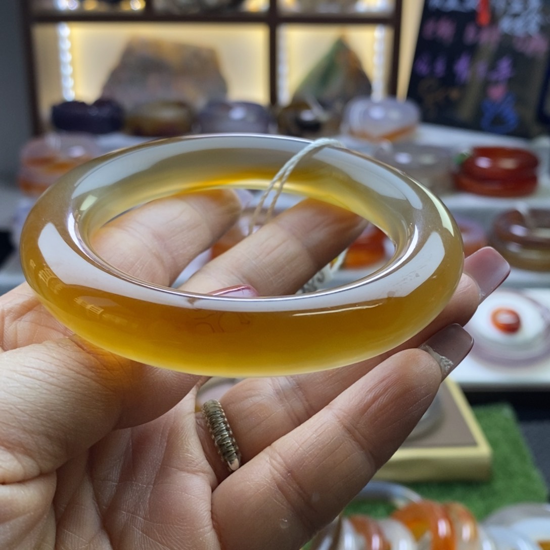 手镯玛瑙/玉髓未镶嵌