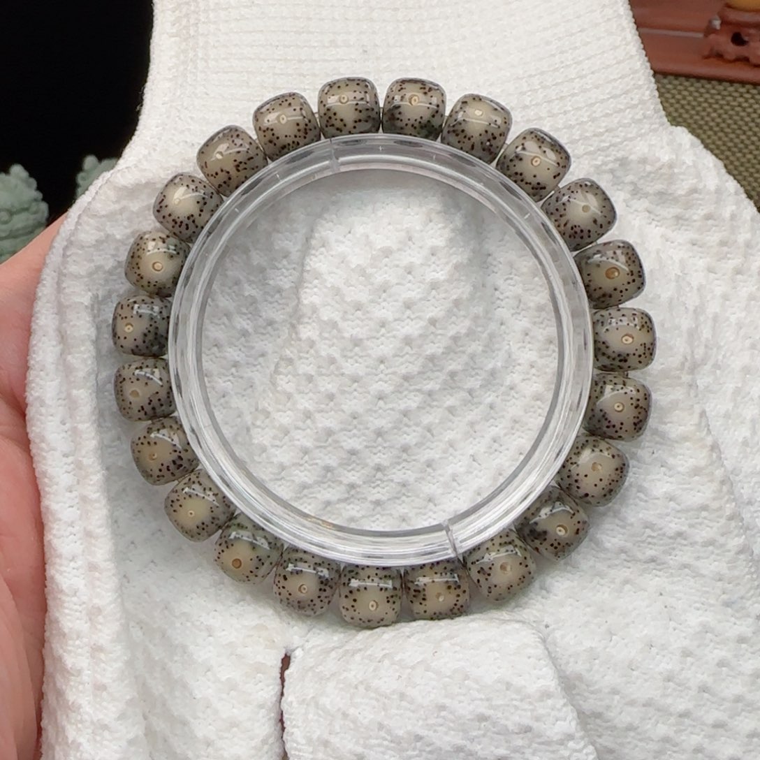 星月菩提手串胶透果冻大眼睛针尖星10*9