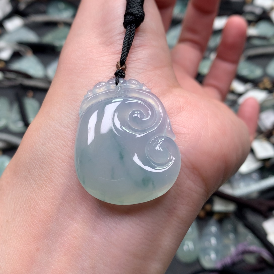 翡翠颈饰未镶嵌00000000000