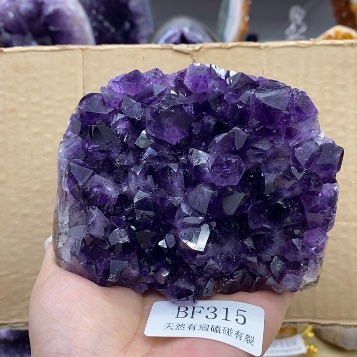 未镶嵌大型摆件（非配饰）水晶