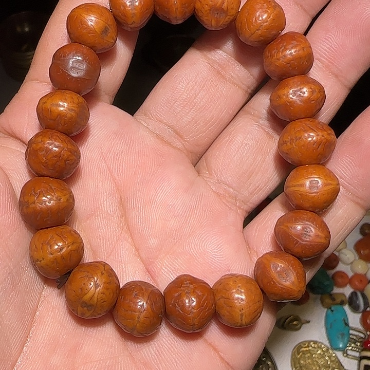 藏区老风眼手串漂亮