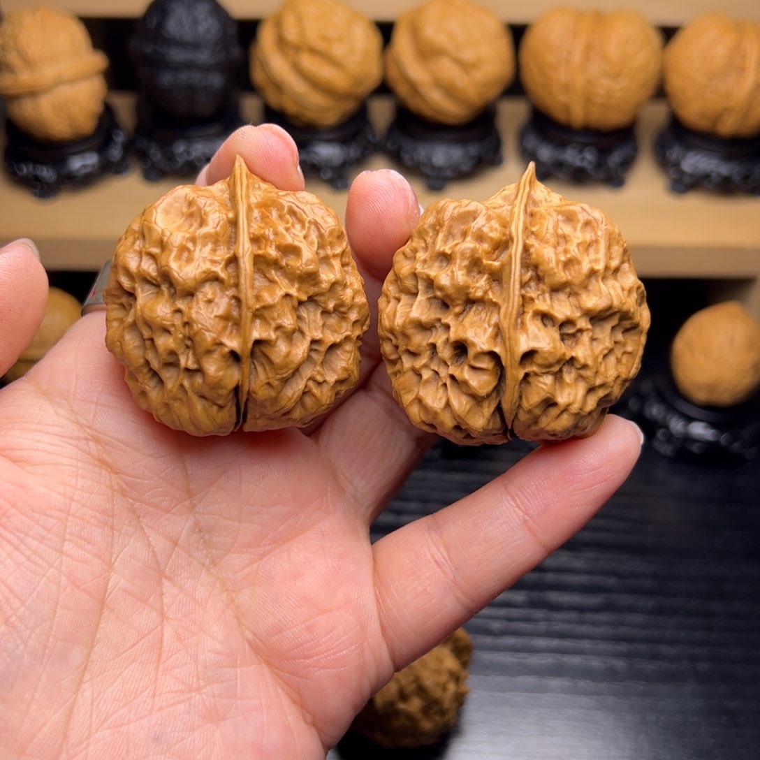 文玩核桃吊坠随**安2z-------