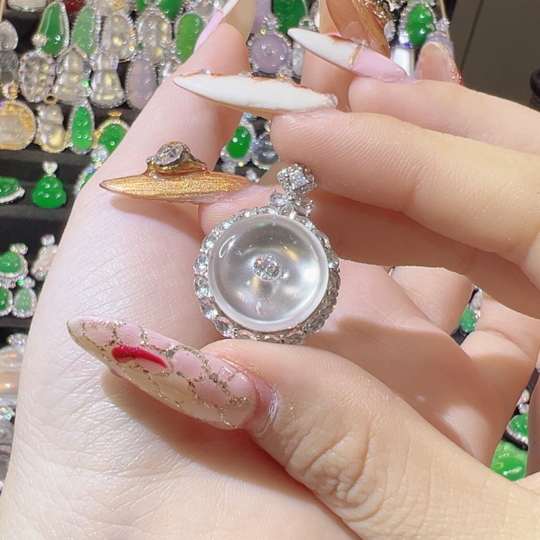 石英质玉颈饰银S925镶嵌冰扣子～主播强推小精致！