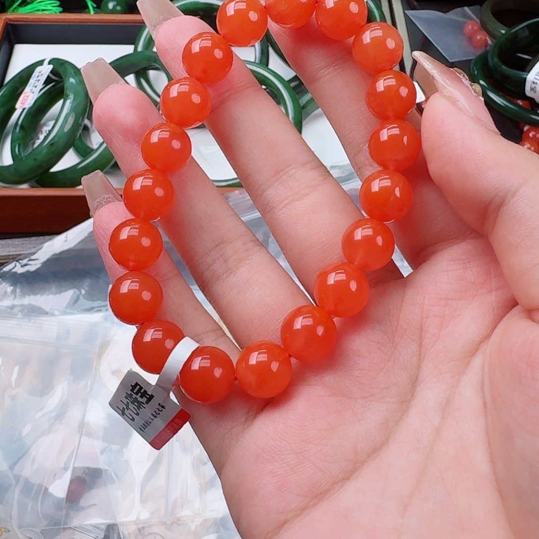 南红玛瑙滴水洞卡10未镶嵌