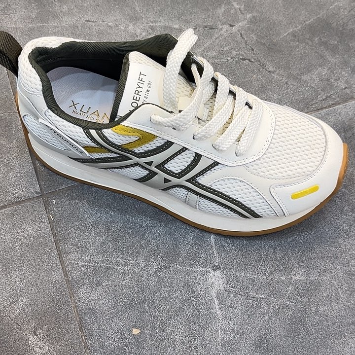 板鞋533-90137米绿色38