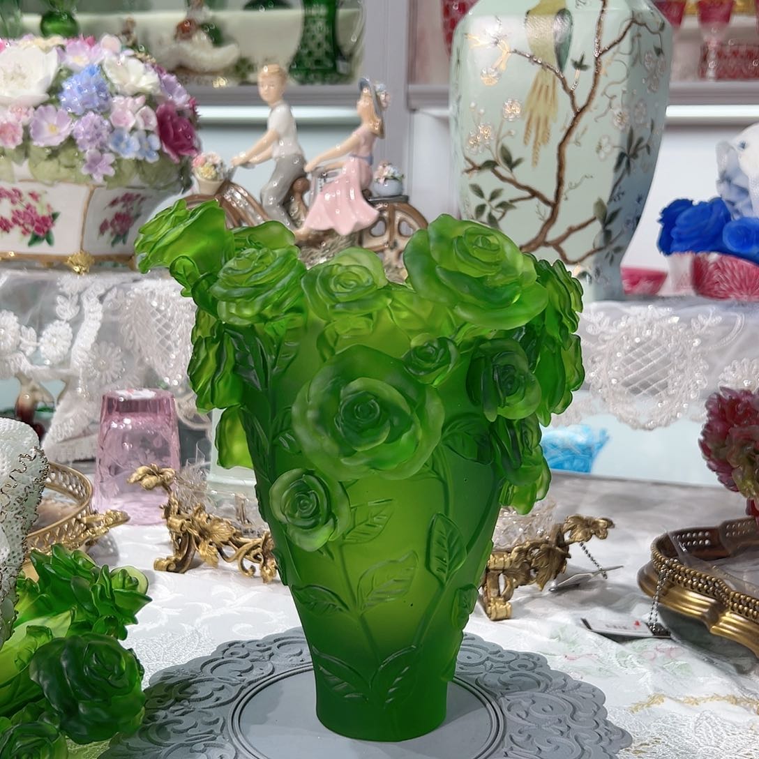 陶瓷脱蜡琉璃雕刻玫瑰花花瓶QAA074