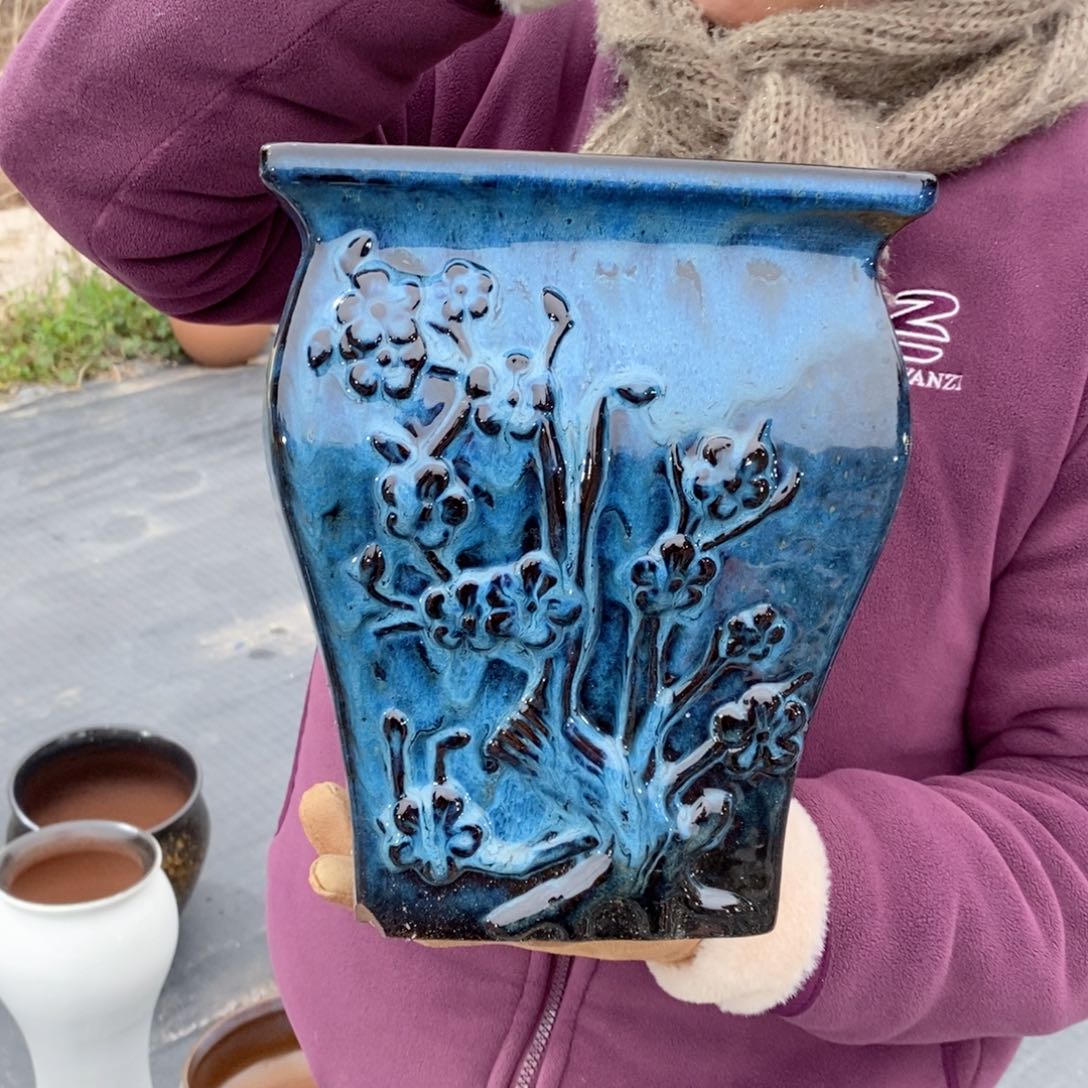 红陶口20高23～～～