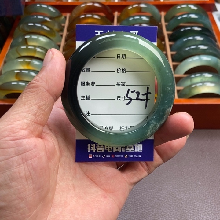 未镶嵌蛇纹石玉手镯手串戒指