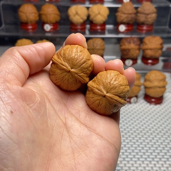 文玩核桃把件12铁西瓜