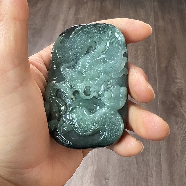 翡翠吊坠(不含链)未镶嵌金*