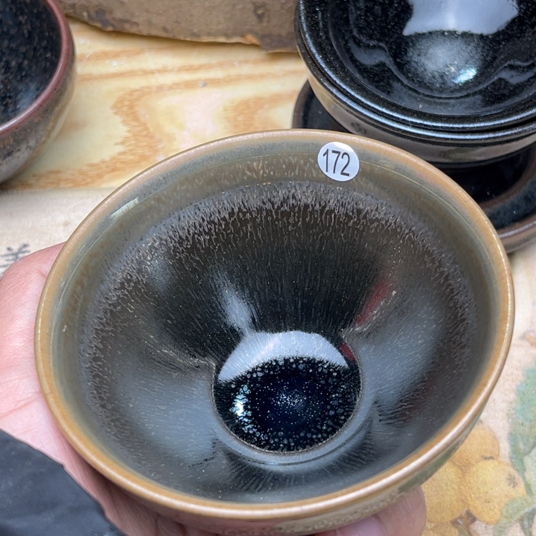 茶盏义兴龙窑坚持真柴烧