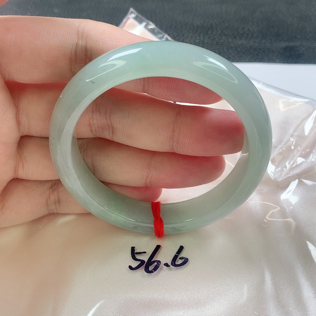 未镶嵌手镯翡翠379号