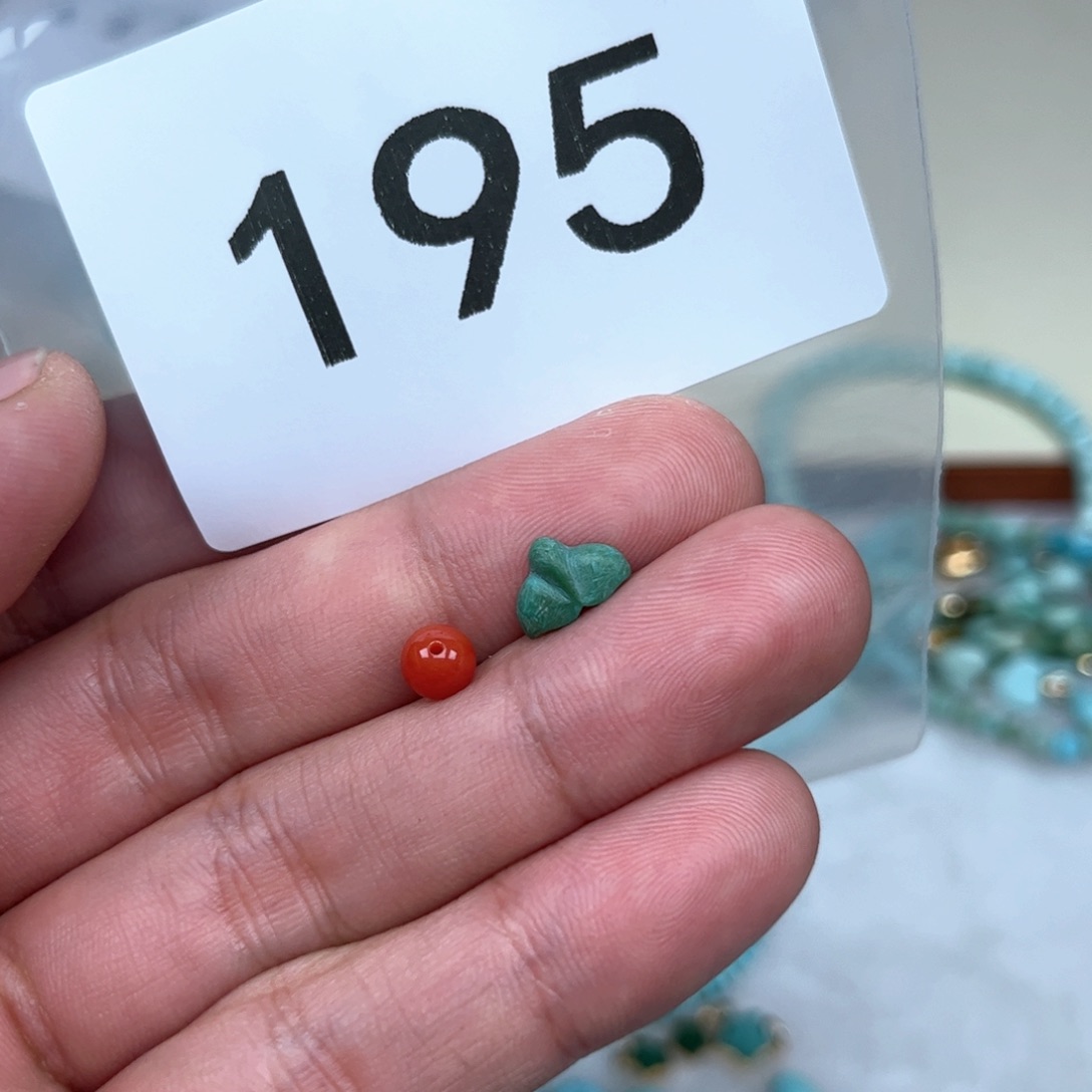 南红玛瑙未镶嵌珠宝奇石