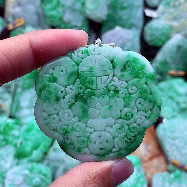 翡翠吊坠(不含链)未镶嵌
