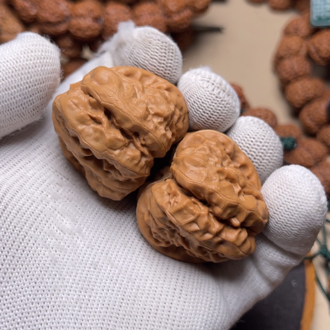 辰***泽手串金刚菩提蛤蟆头核桃40尺